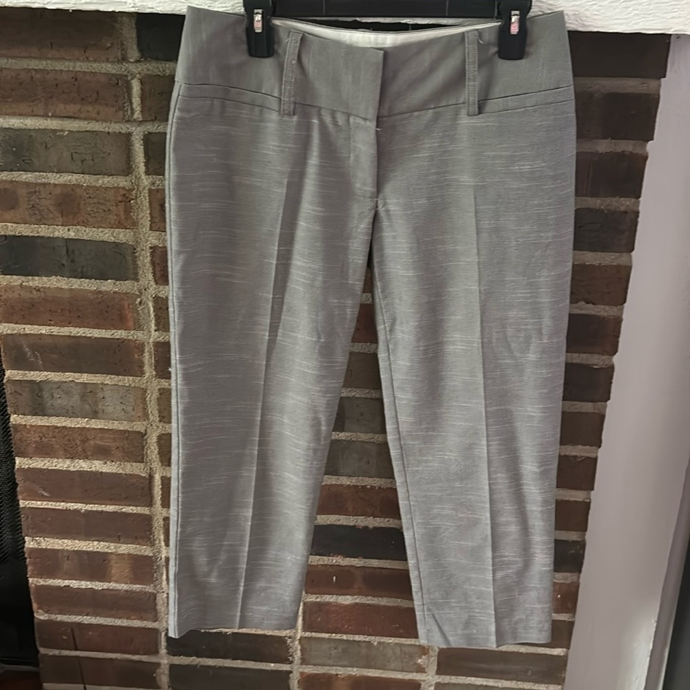 Maurice’s Cropped Career Dress Pant, Size 5/6 Gray
